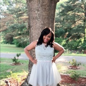 Meet your Posher, Jamiya